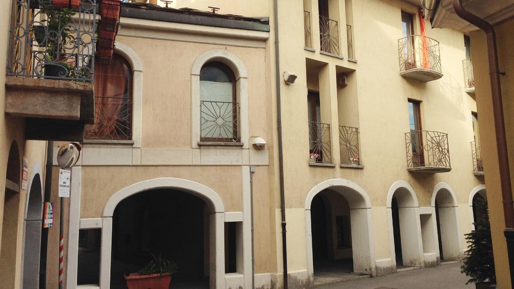 Le Joli Coin Du Passage Apartment Aosta Exterior photo